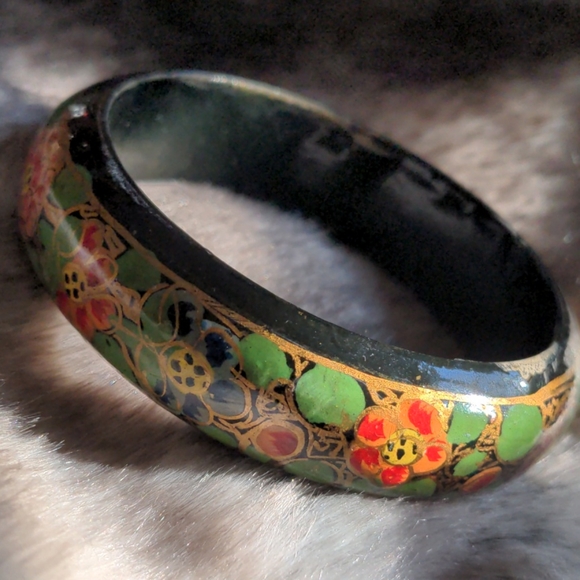 Vintage Jewelry - 🌷$3 Add on Boho Vintage Papier-Mache,Hand-Painted
